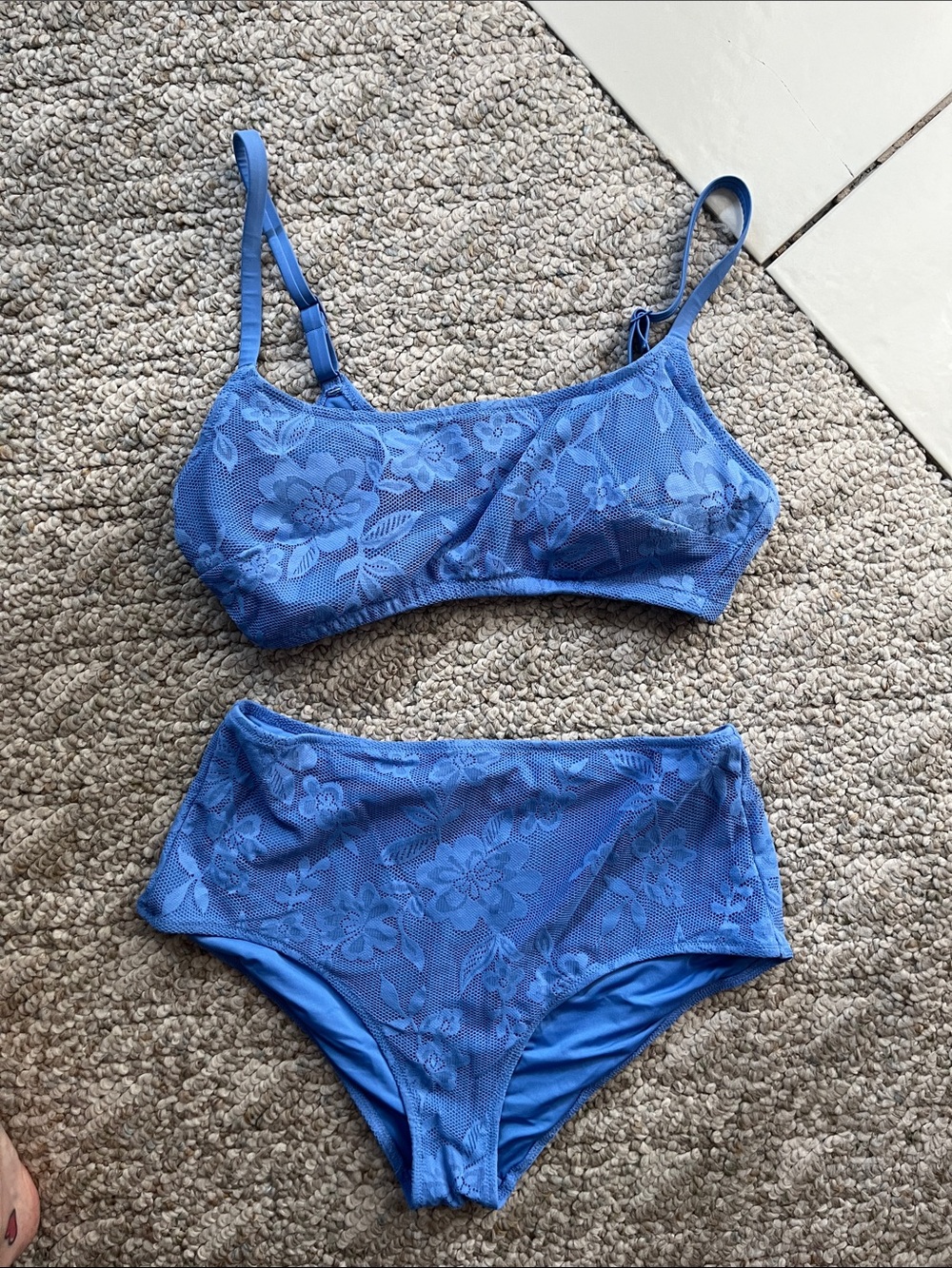 Aerie high waisted bathing suit set. Large bottoms XL top